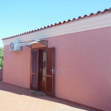 Punto Zero Rooms San Teodoro  Esterno foto