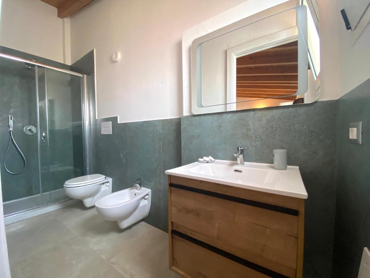 Punto Zero Rooms San Teodoro  Esterno foto